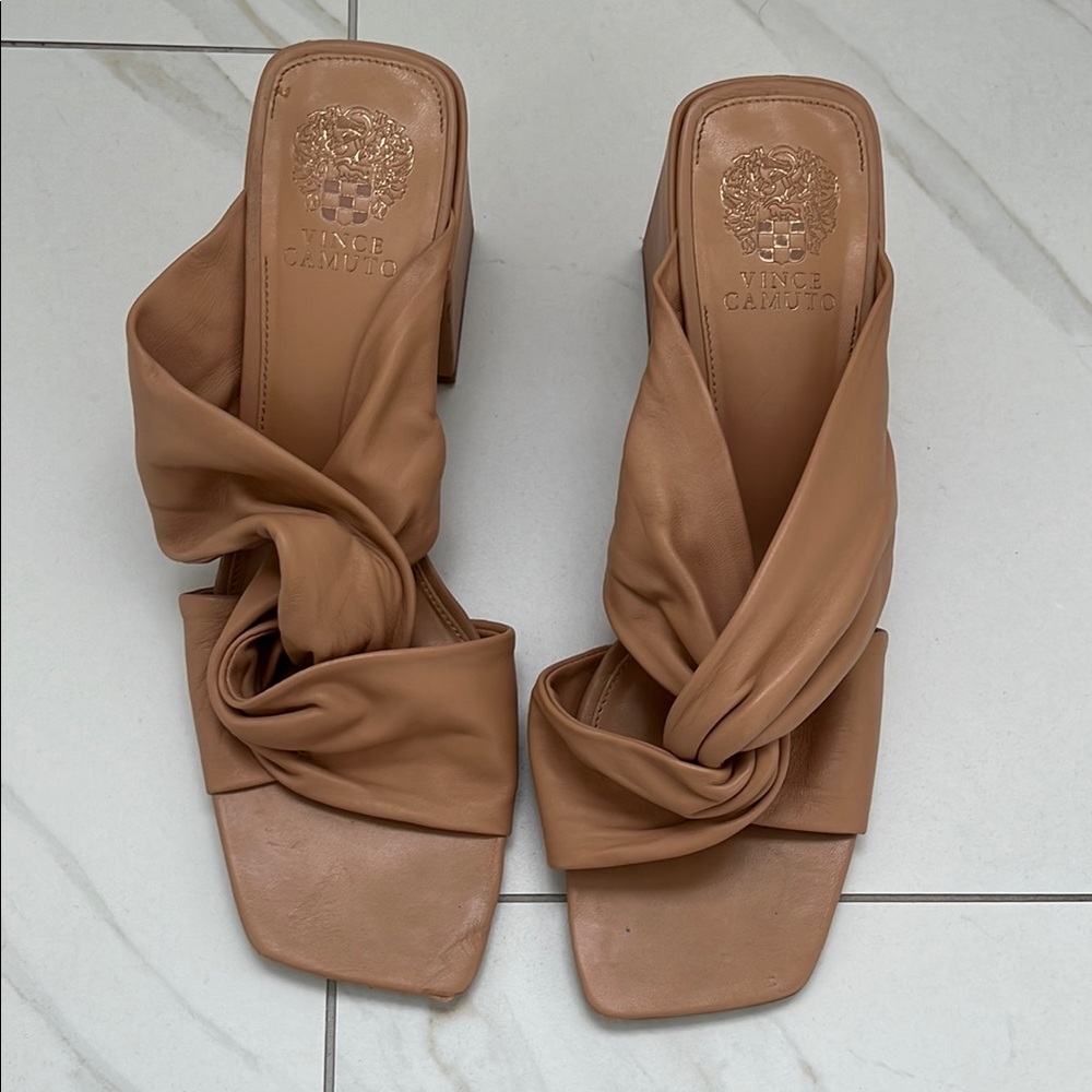 Vince Camuto Women's Leather Tan Heeled Sandals - Size 11